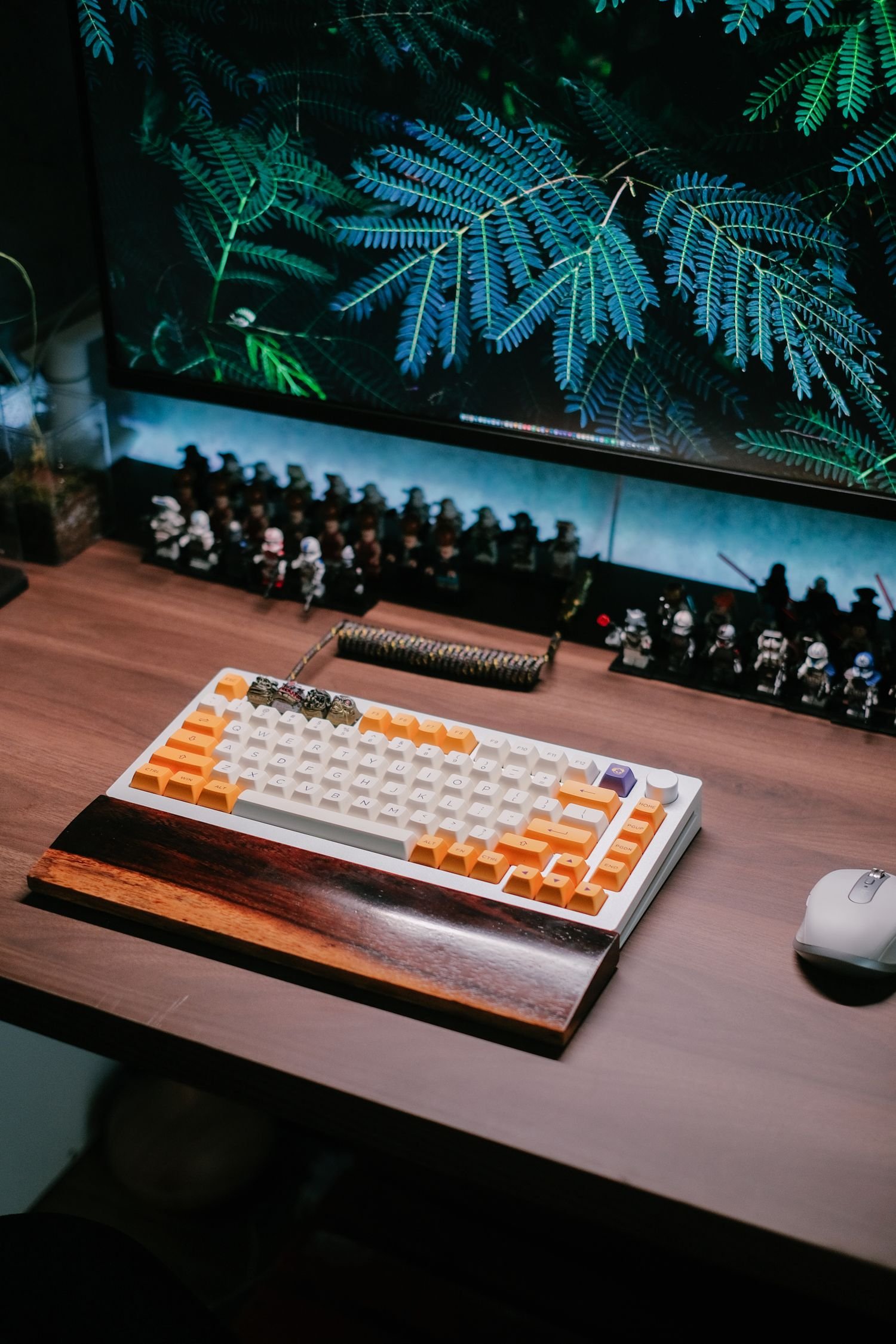 Teclado mecánico inalámbrico o con cable: qué pierdes en cada caso