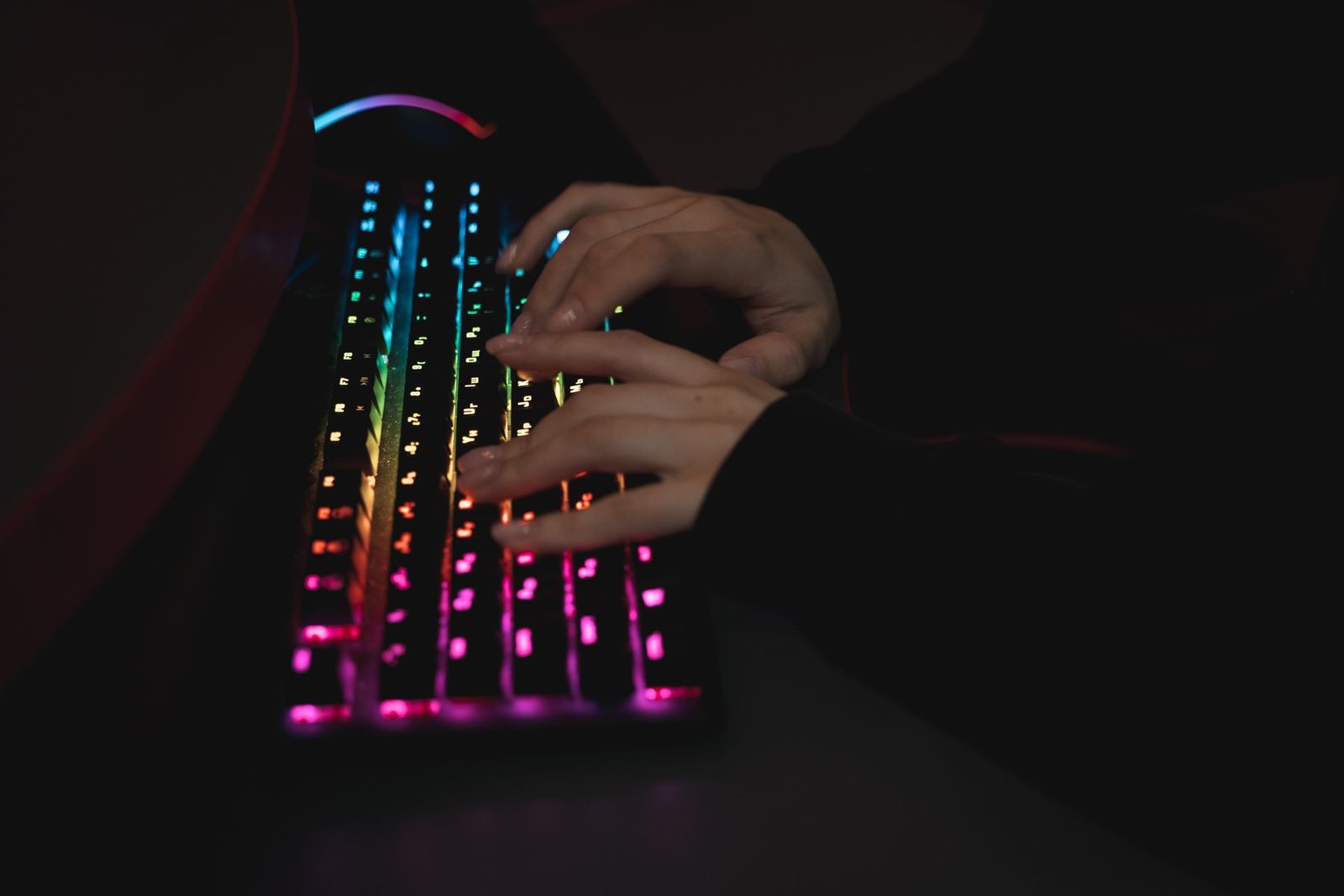 Retroiluminación RGB en un teclado: qué aporta y qué no